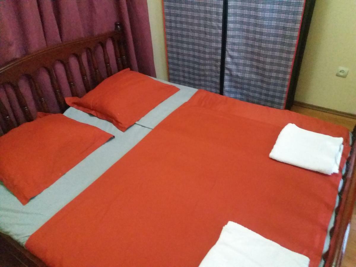 Intercity Hostel บาทูมิ ภายนอก รูปภาพ